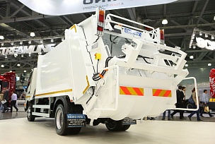 HINO серия 300 Полная масса 7,5 т Шасси XZU